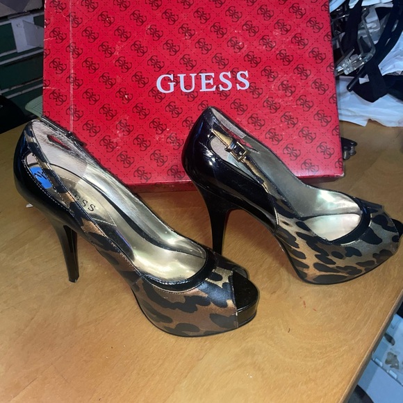 Guess Black Leopard Print High Heels - Picture 4 of 6